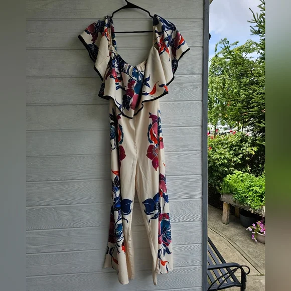 Flying Tomato Jumpsuit - Picture 4 of 5